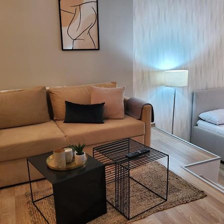 Sleep And Drive Premium Apartman Szarajevó Kültér fotó