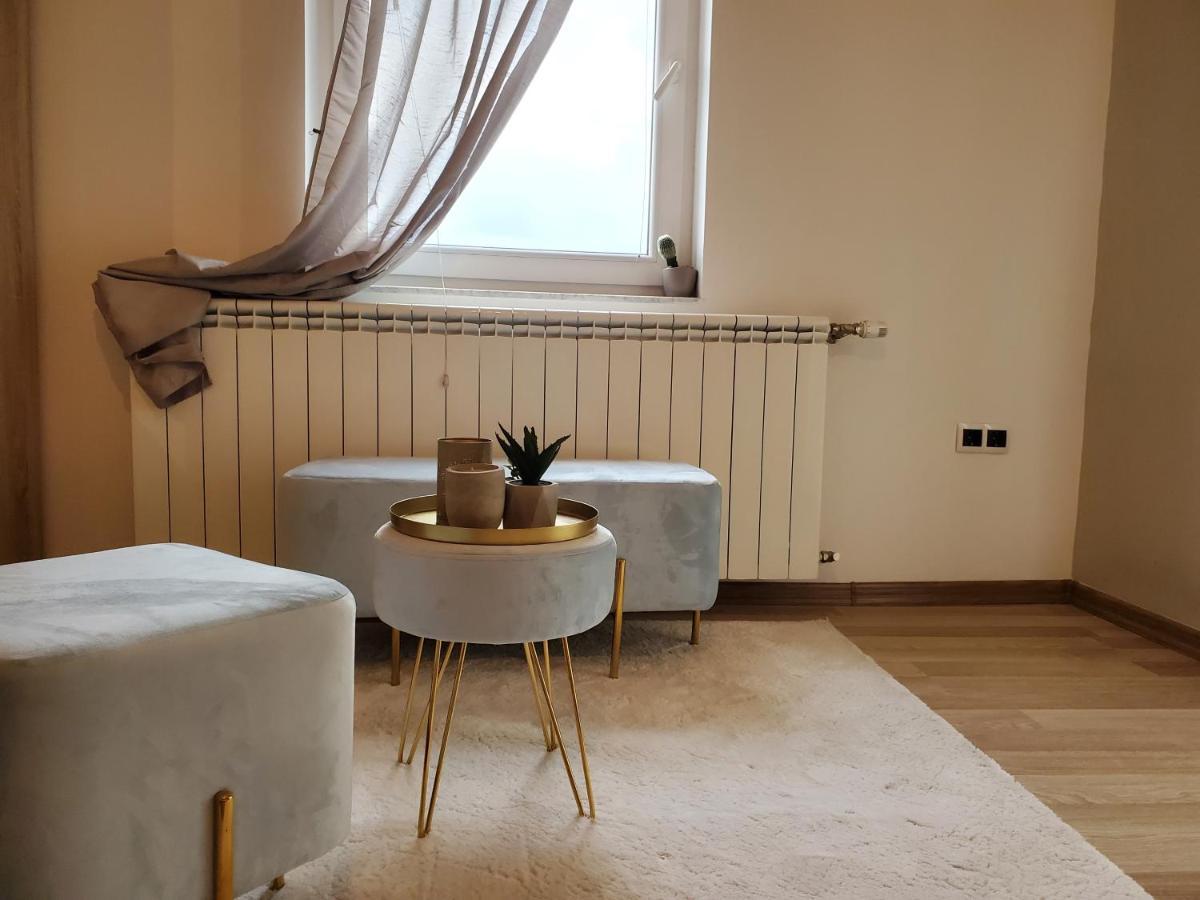 Sleep And Drive Premium Apartman Szarajevó Kültér fotó